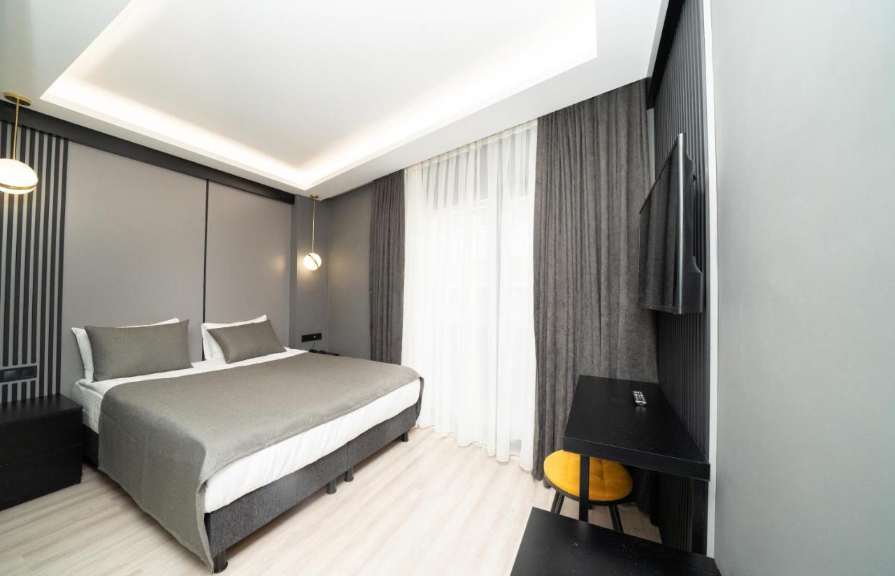 Fama Karakoey Hotel Istanbul Bagian luar foto