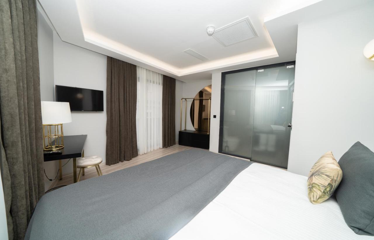 Fama Karakoey Hotel Istanbul Bagian luar foto